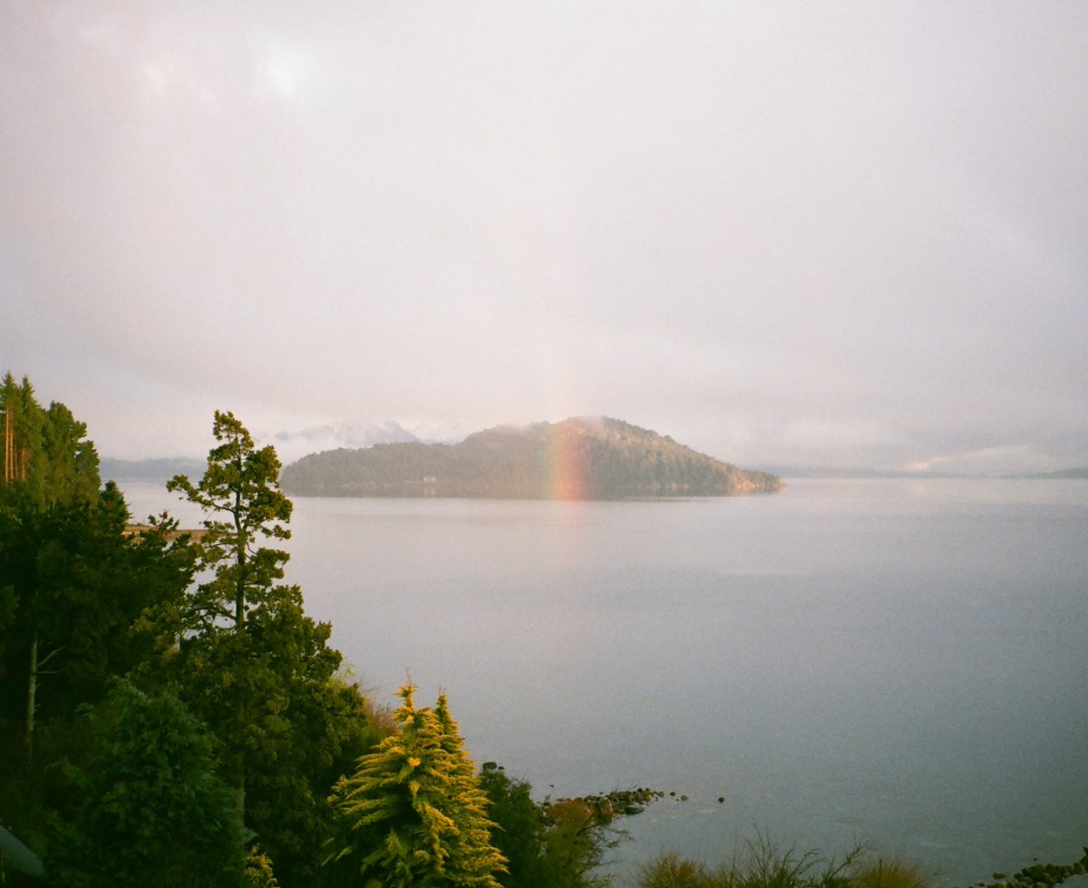 ChasityLondyn's tweet photo. Goapele - Closer 💚 https://t.co/ollhpp5FzE