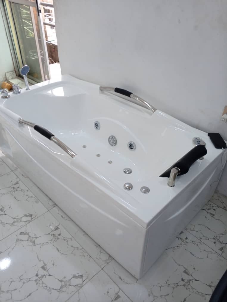 ExquisiteHomes8's tweet photo. For your cozy steam bathe https://t.co/pahZGisD5u