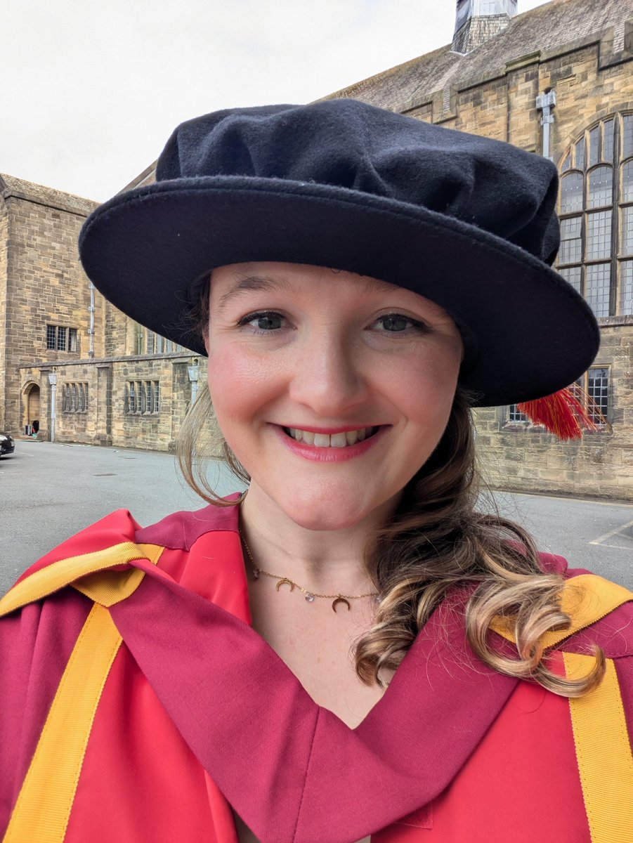 Amy Gresham tweet media