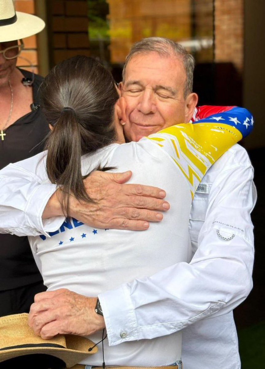 Aquí esta representada la esperanza y la libertad de Venezuela. 
#28Julio