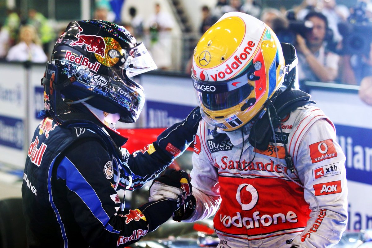 manos1212's tweet photo. @TodayF1History 2010 https://t.co/ZfrWxmuFVL