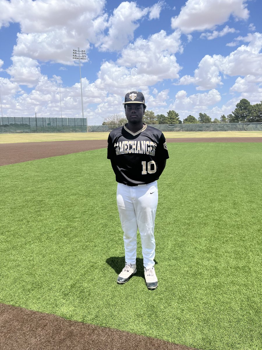 FiveToolTexas's tweet image. F: @GameChangerLBK Gaines 4, Permian Basin Chaos 1
PoG: @BrandonF3401 1-2, HR, 2 RBI, R