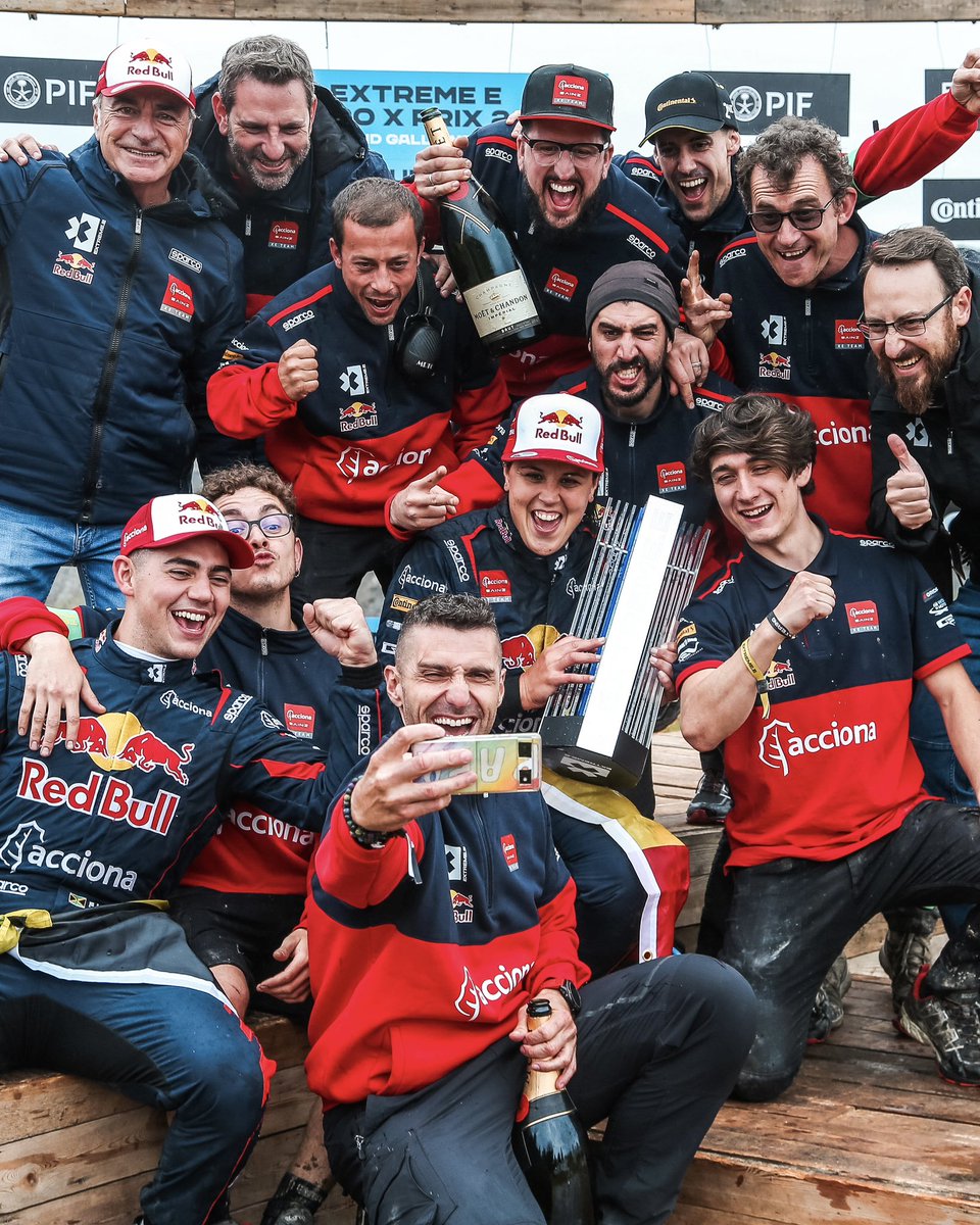 Carlos Sainz (@csainz_oficial) on Twitter photo ⚡️💪🏼 Proud of the team!! Second place in the Grand Final and we are still P2 in the Championship! Tomorrow we go for second race!!
<a href="/AccionaSainz/">ACCIONA | SAINZ XE Team</a>
¡Muy orgulloso de este equipo! P2 en la gran final y seguimos 2º en el campeonato. ¡Mañana más en la segunda carrera!
<a href="/AccionaSainz/">ACCIONA | SAINZ XE Team</a> ⚡️💪🏼 Proud of the team!! Second place in the Grand Final and we are still P2 in the Championship! Tomorrow we go for second race!!
<a href="/AccionaSainz/">ACCIONA | SAINZ XE Team</a>
¡Muy orgulloso de este equipo! P2 en la gran final y seguimos 2º en el campeonato. ¡Mañana más en la segunda carrera!
<a href="/AccionaSainz/">ACCIONA | SAINZ XE Team</a>