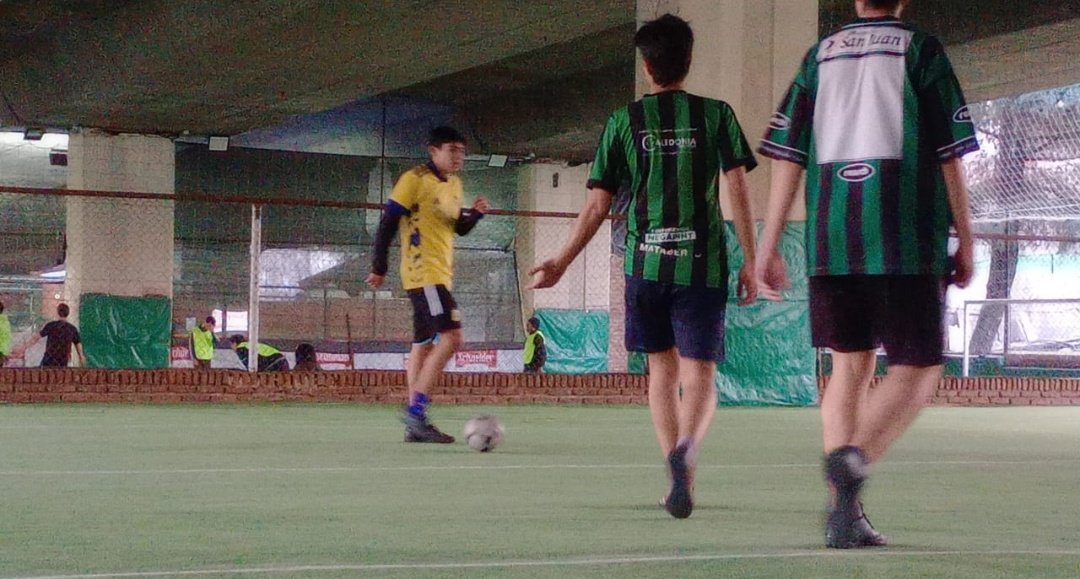 DepBuitres's tweet photo. Hoy irán a préstamo Alejandro García y Joaquín Villagra a "Bariloche Fc" (los ianes) para enfrentarse a nada mas ni nada menos que a La Squad 🛡 https://t.co/zc8nj3raoo