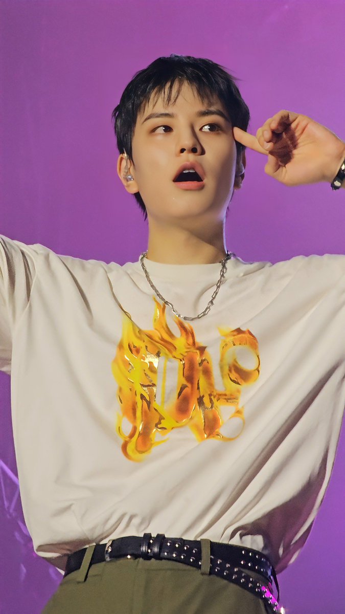 Firefly_Josy's tweet photo. Seungmin at I-Days, I love his short hair so much 🐶 https://t.co/BqEnI0lw9c