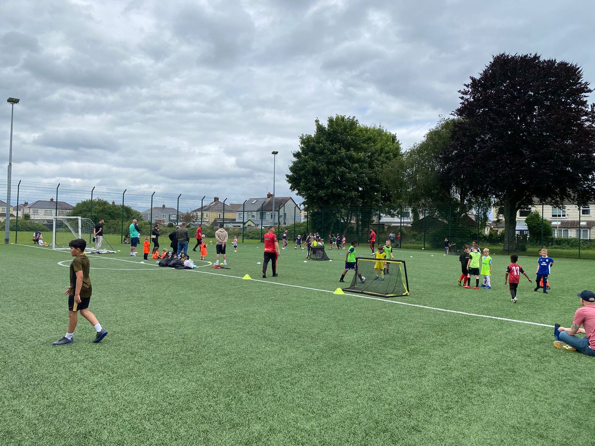 CaerauDistrict's tweet image. We love our community sessions every Sunday morning provided by Caerau Ely coaches for free. A chance to give kids in our community a happy and safe place to fall in love with the game  we all admire. we have a fantastic bunch from age 3 🖤❤️ #welovethisgame #footballfamily