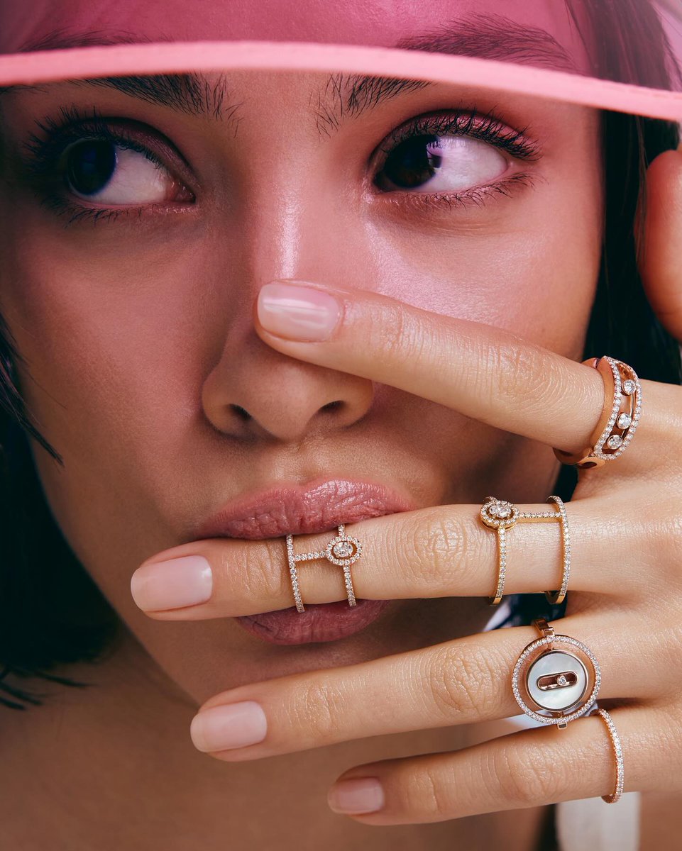 ManfrediJewels's tweet photo. Iconic but never classic. This summer, Messika brings vibrancy and radiance to your hands with its timeless collections.

#Messika #MessikaSummerVibes https://t.co/uQIgqJYc6W