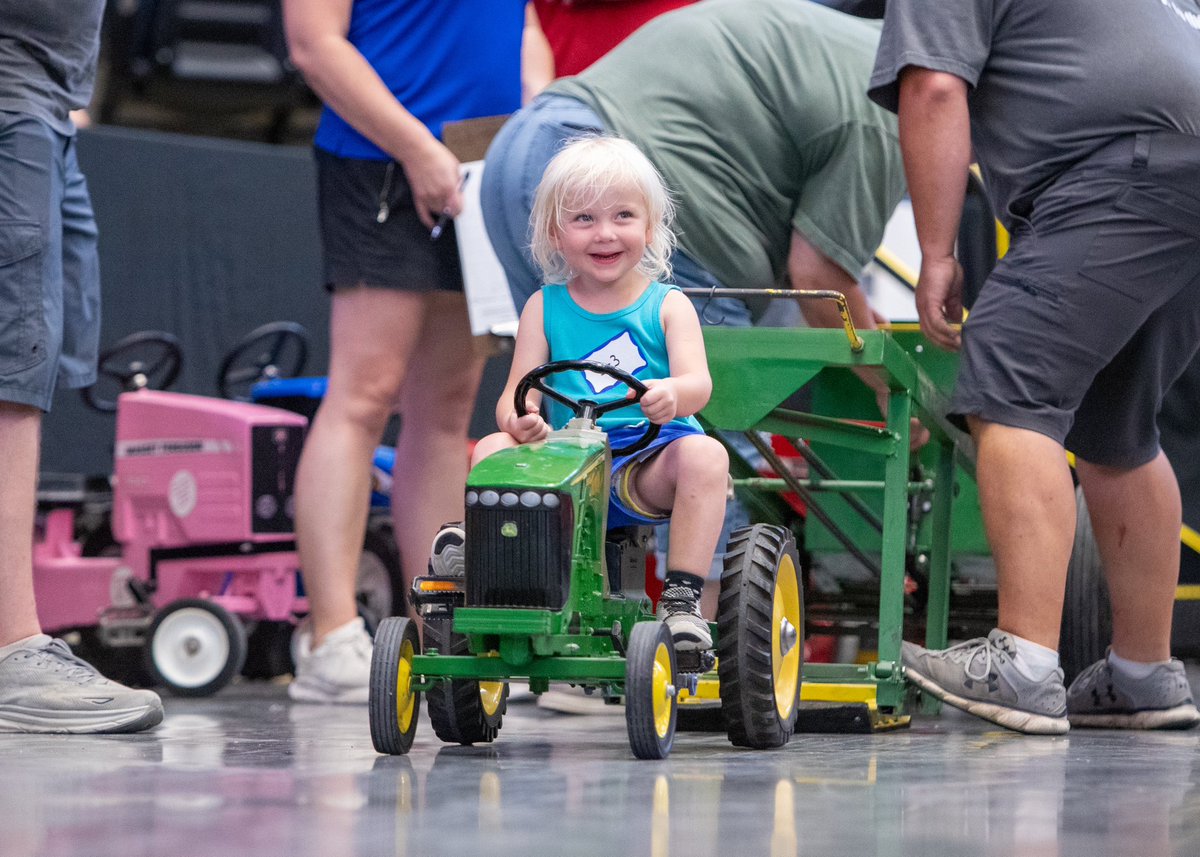 DouglasCoFairNE's tweet photo. Douglas County Fair Day 1 has been AWESOME!

So many events, smiles, &amp; laughs already. Don’t miss out on the fun! Join us this afternoon and tomorrow to get your piece of the action too. You don’t even have to worry about the heat with our wonderful (air conditioned😉) facilities https://t.co/zA0WNZSyEZ