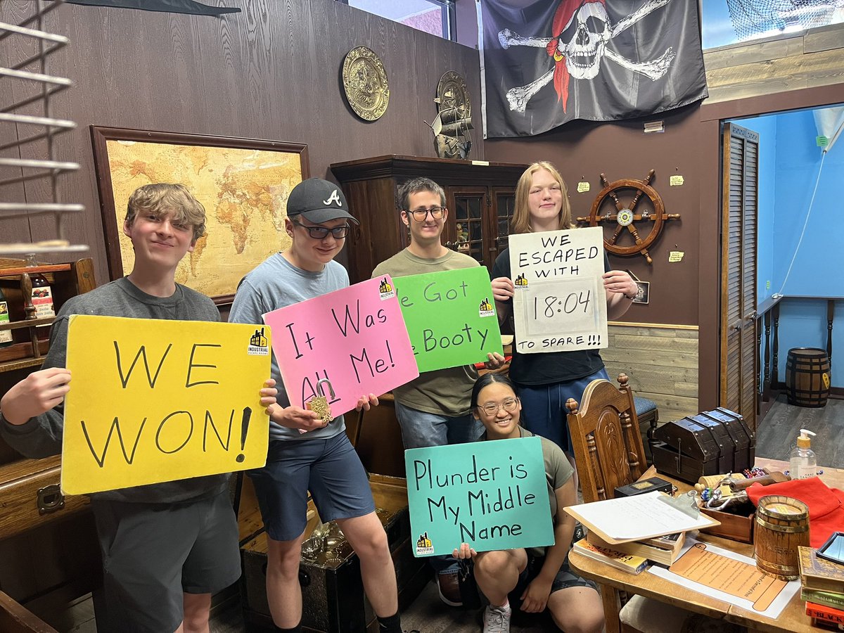 MNHS_Orch's tweet photo. The culminating activity for this year’s Leadership Seminar was @industrialescaperooms! Leaders worked together to crack the codes, learn about communication styles and solving problems as a team. @mshsorchestras @mw_orchestra https://t.co/tjqeGiWqs2