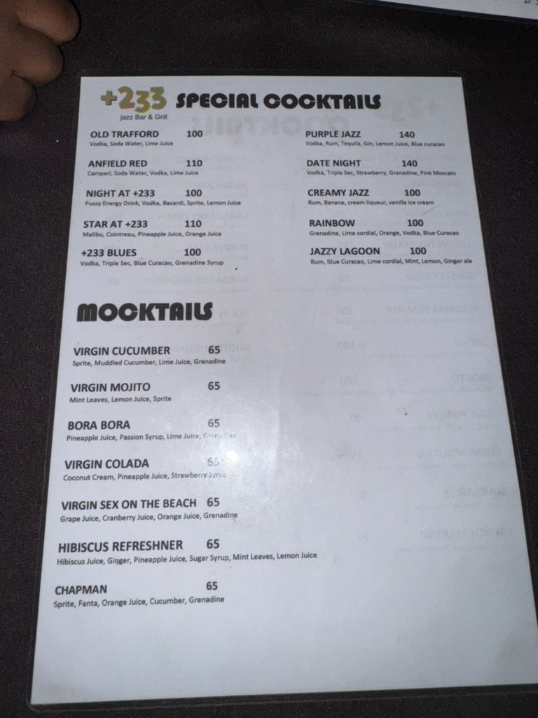 KeejayOV3's tweet photo. Total scenes on the PES cocktail menu here #OldTrafford #AnfieldRed https://t.co/rq3xwYGwkQ