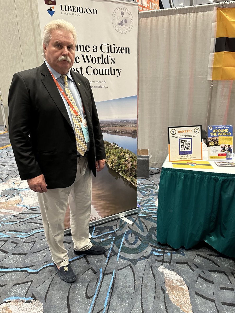 LiberlandAid's tweet photo. ℹ️Another day ℹ️ @Liberland_org and #Liberland Aid Foundation at @TheFreedomFest
 ❤️😍🫶
#FreedomFest #FreedomFest2024 #LasVegas #Freedom https://t.co/WPvMFKM3JE