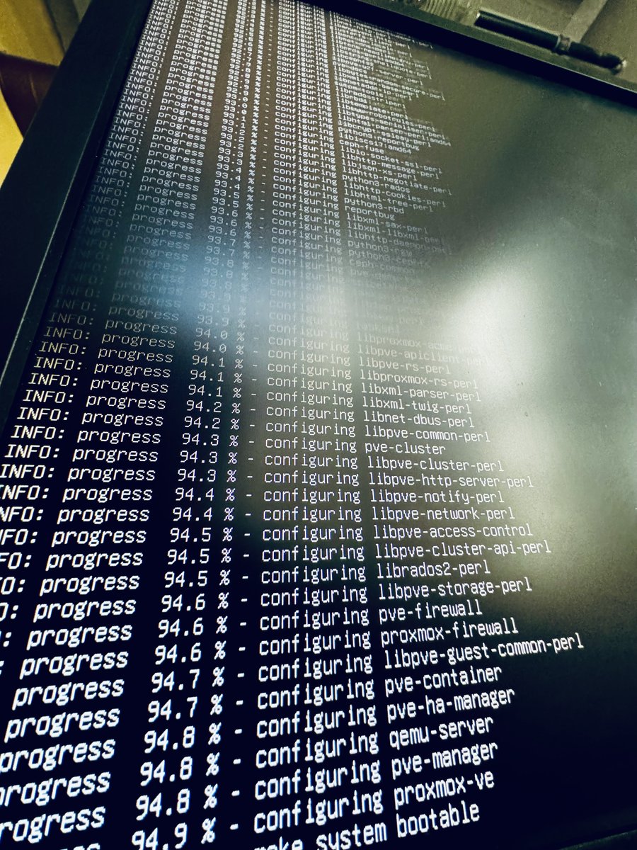 hunor's tweet photo. #proxmox automated install is pretty cool 😌 https://t.co/KGqxQ6ZKvh