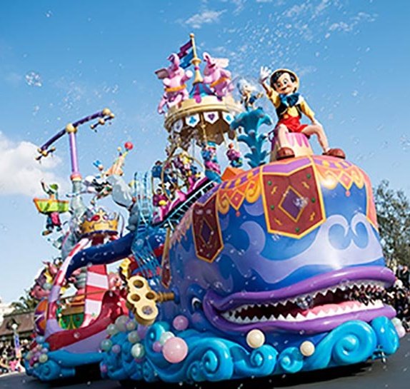 SunnyFirx_'s tweet photo. Jubilation! — Bubble Circus! 🐳🫧🎪
.
I love Tokyo Disneyland parades so much. ✨ https://t.co/HVRc7Qy0nm