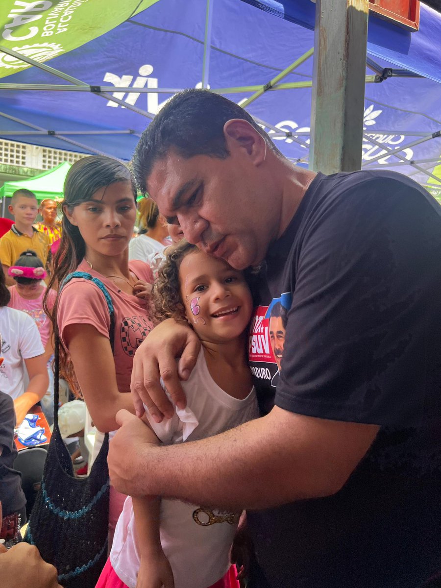 Marianela_PSUV tweet picture