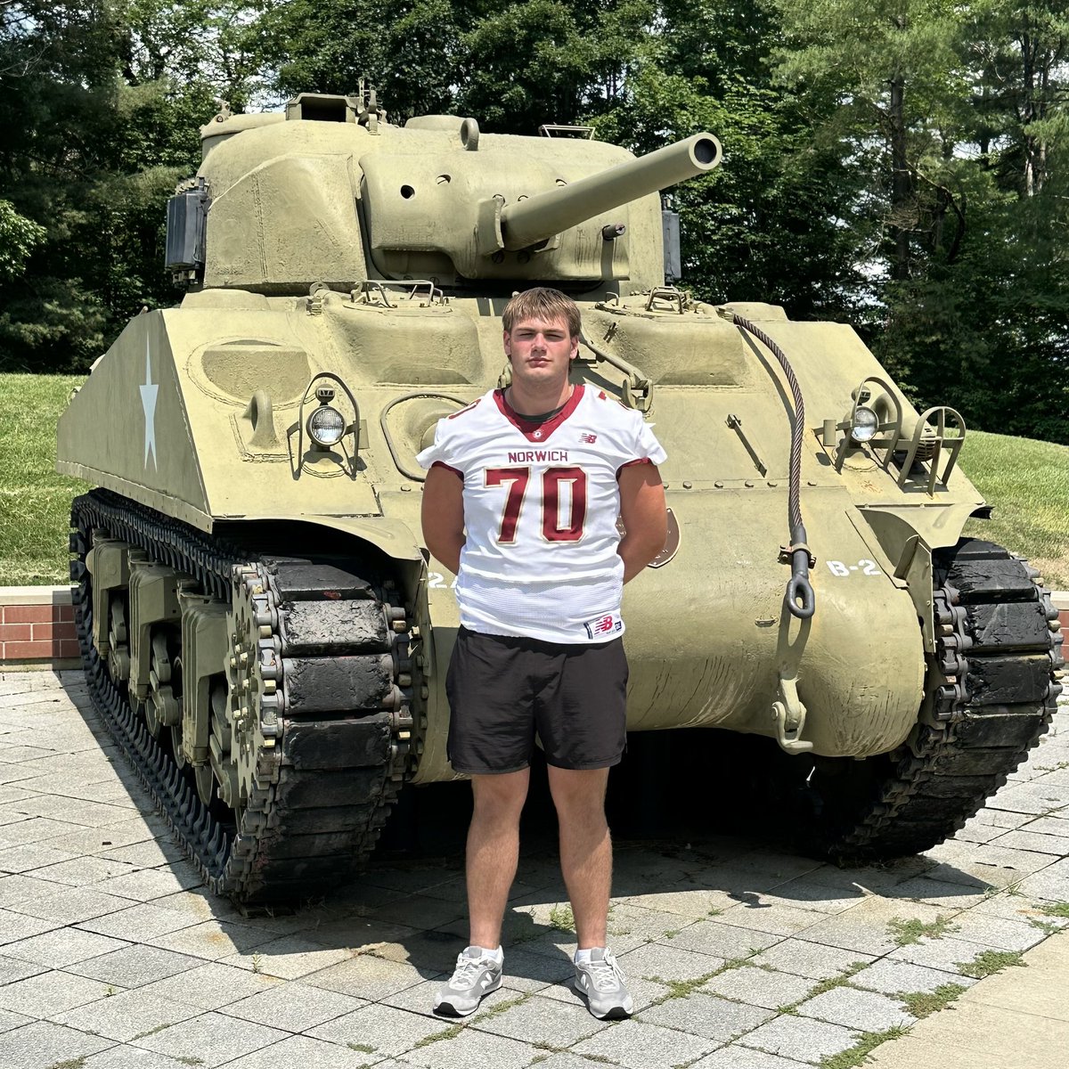 Dan Moore tweet media