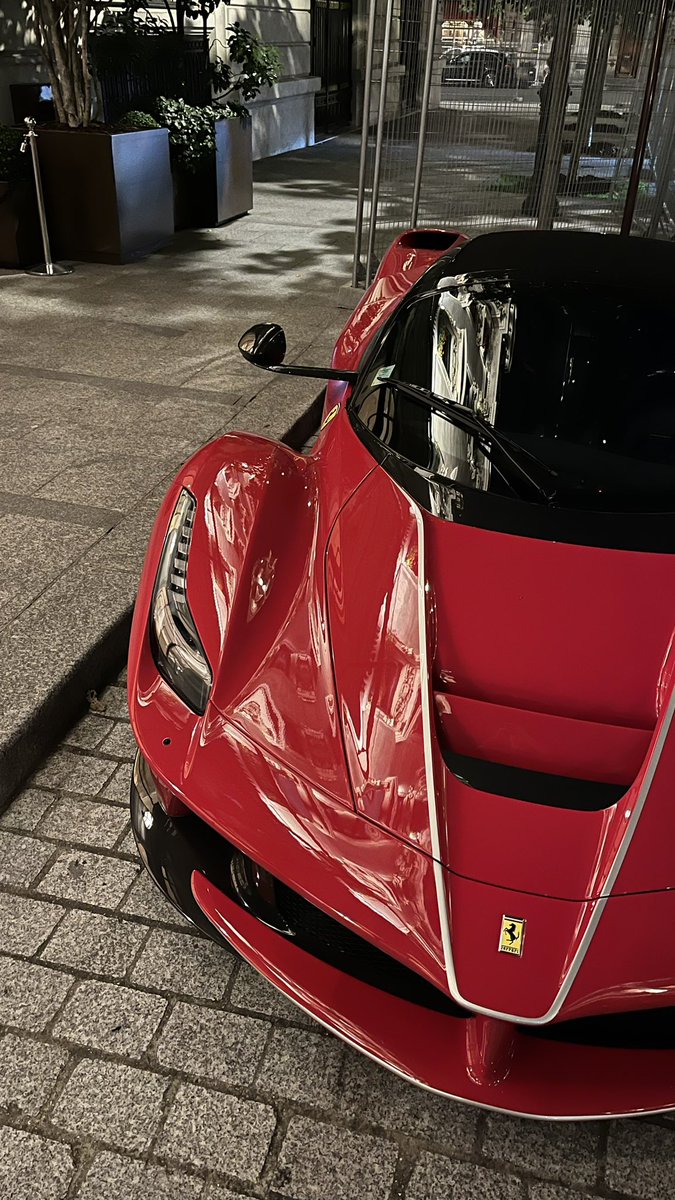 voloteez_'s tweet photo. LaFerrari Aperta… https://t.co/7ABvyjghUc