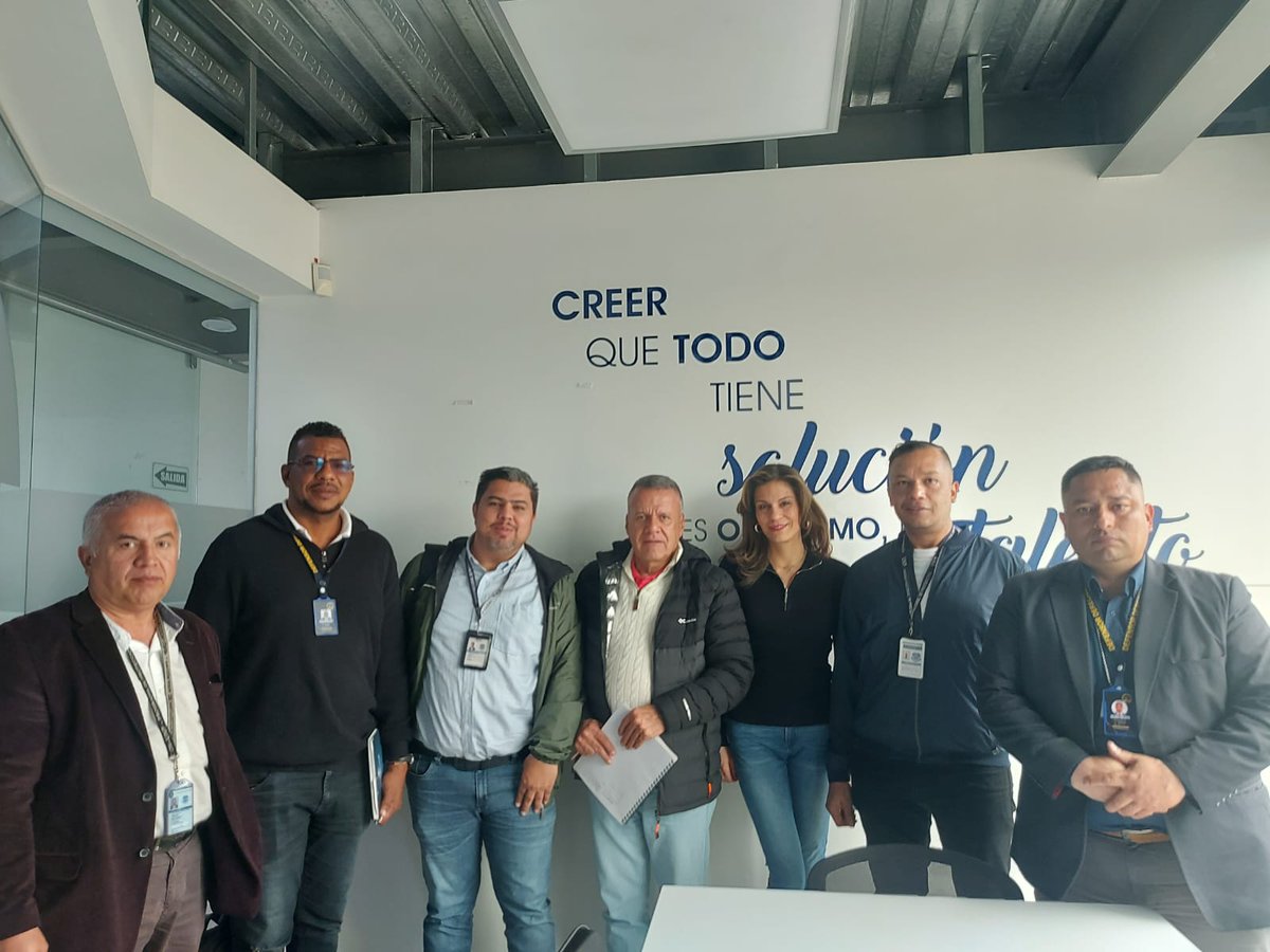 Se llevó acabo Reunión UT protección Vida, UT Metis y UT Andinos en el Edificio Alliance Risk. Con la participación de la Dr. Juanita Camacho mieles. Dr. Jaime pinillos. Y nuestros Sr. Presidente nacional <a href="/alfredodiaz0319/">PDTE UNSITRASEG</a> Sr. Fiscal nacional <a href="/alzar19/">jhon jairo alzate</a>, Sr. Luis Peña.