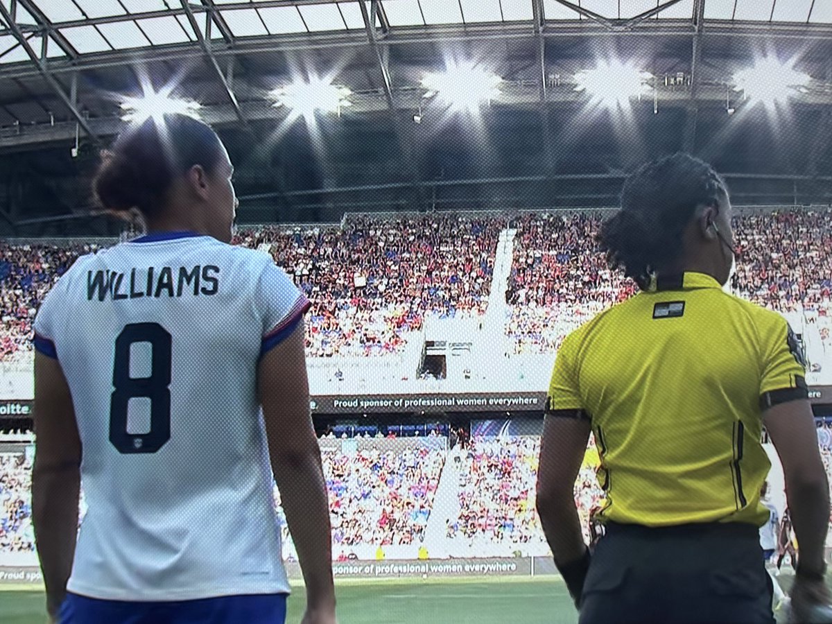 WomensGameMIB's tweet photo. LYNN IS IN!!!!!!!!! LFG!!!!!!! 🗣️🇺🇸 https://t.co/5jWDj0r7l5