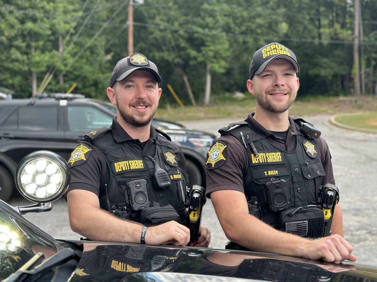 RCSD's tweet photo. These two CPLs are ready to go! Cpl Riley and Cpl Morrow are #live at 9pm! #OPNation, we’ll see you in 1 hour! #FirstShift starts now on Reelz! 

See you soon! 😎 #TeamRCSD #OPLive #OPNation https://t.co/1OnBHEj0nK