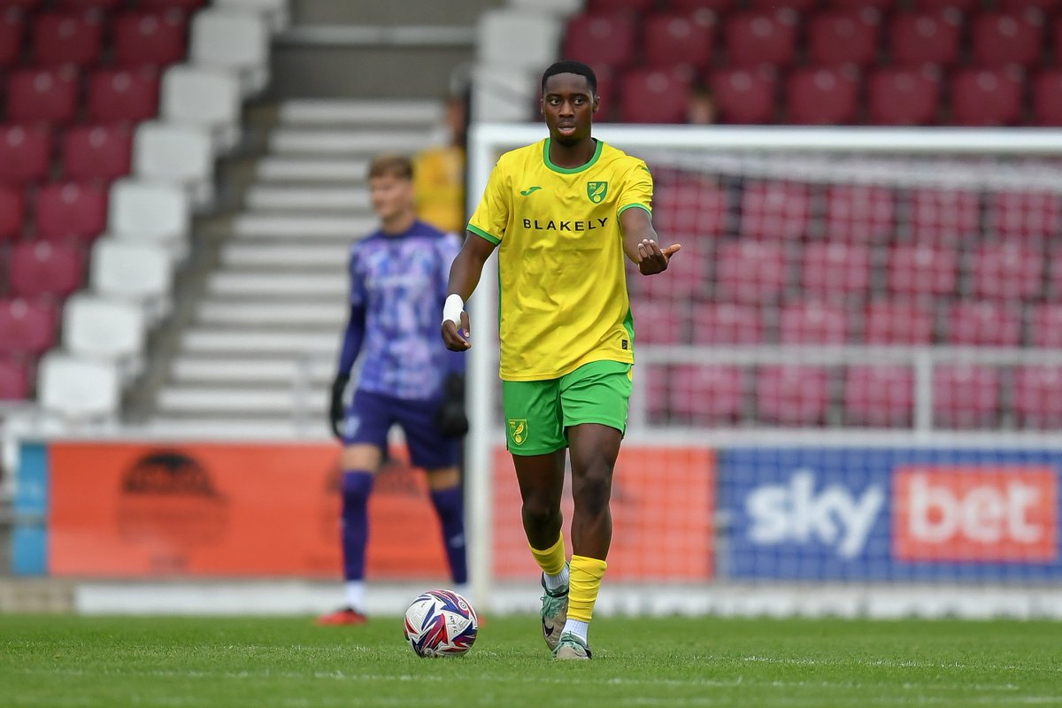 The Pink Un tweet media