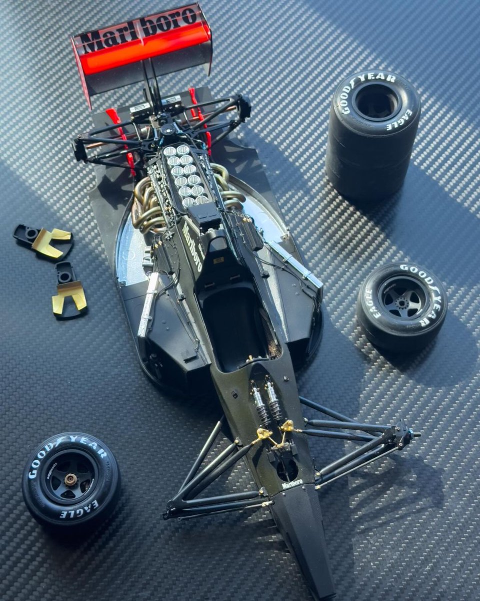 McLarenTeamFan's tweet photo. Look at the details 🧐 https://t.co/G9WEbGqQlk