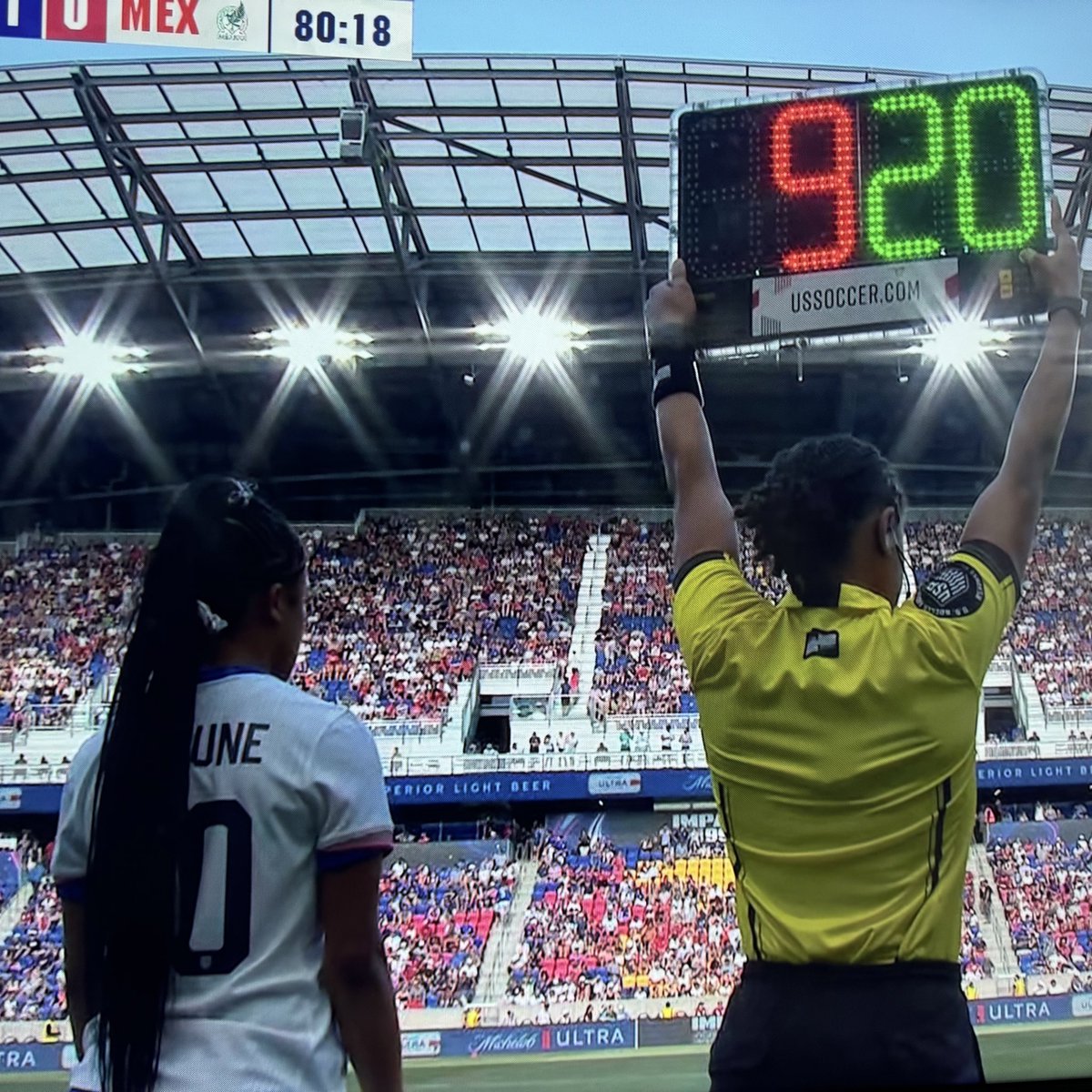 WomensGameMIB's tweet photo. WHAT A MOMENT FOR CROIX BETHUNE

The 23-year-old Washington Spirit rookie sensation from Alpharetta, GA, makes her USWNT debut. May it be the first of many🫶🇺🇸 https://t.co/CybMKTm8MM