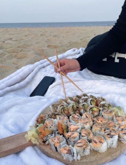 sushi date
