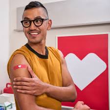 ="But I know 100's of people, and none of them died from getting the [needle]"=
.
This is an objection I keep getting all the time, from the dumb doctors on X, who don't seem to understand basic statistics. 
.
They often make that rebuttal, in response to my allegation that the