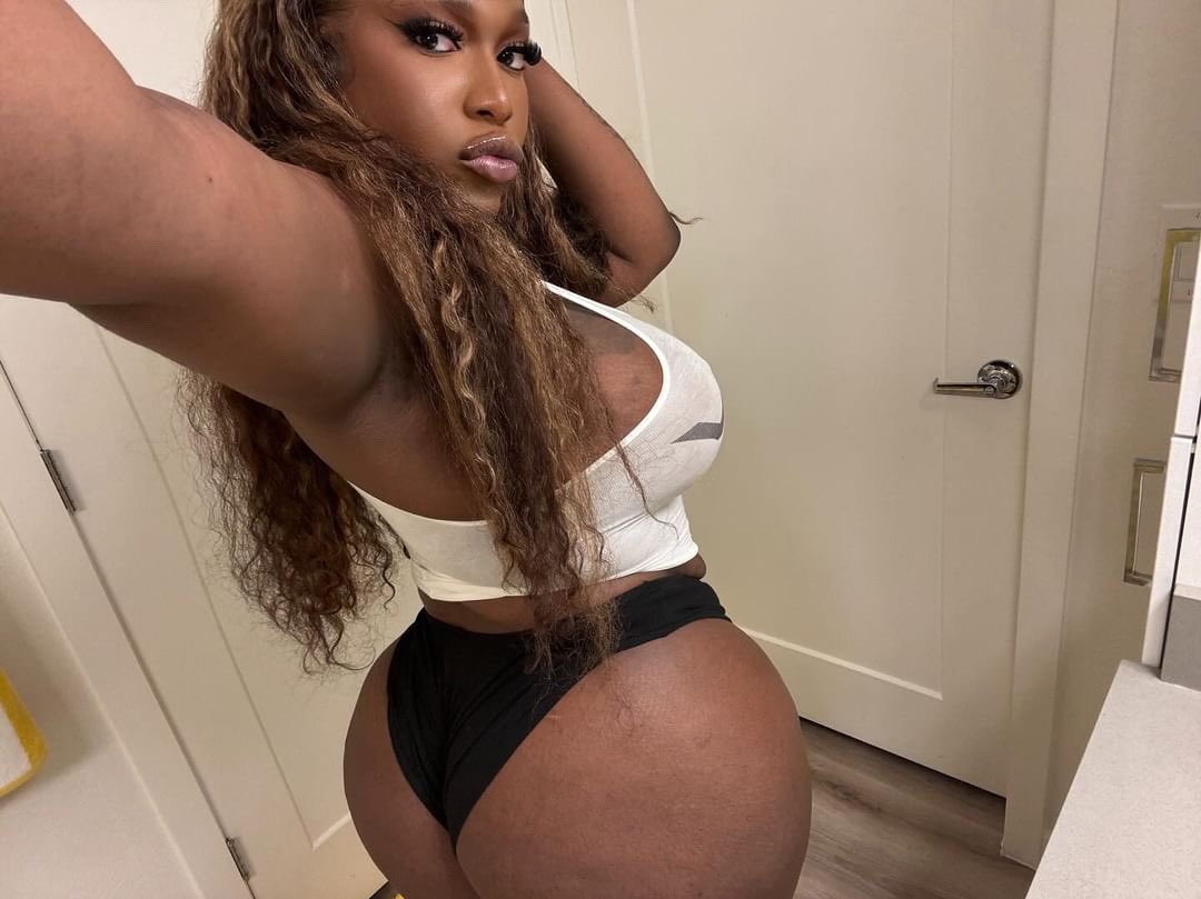 diordiordiorrrr's tweet photo. I Get W.E.T When He Call Me Big Momma 🥶🥂💵✨ https://t.co/wDCSkQA3ub