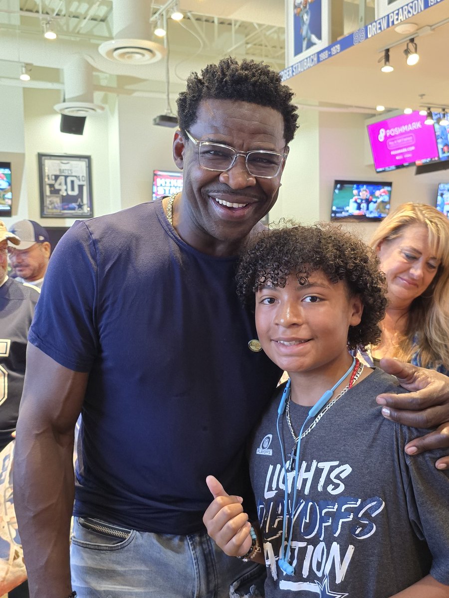GreyZorbis's tweet photo. @michaelirvin88 Thank you!!! We had a great time!! https://t.co/BR2MxDo7Od