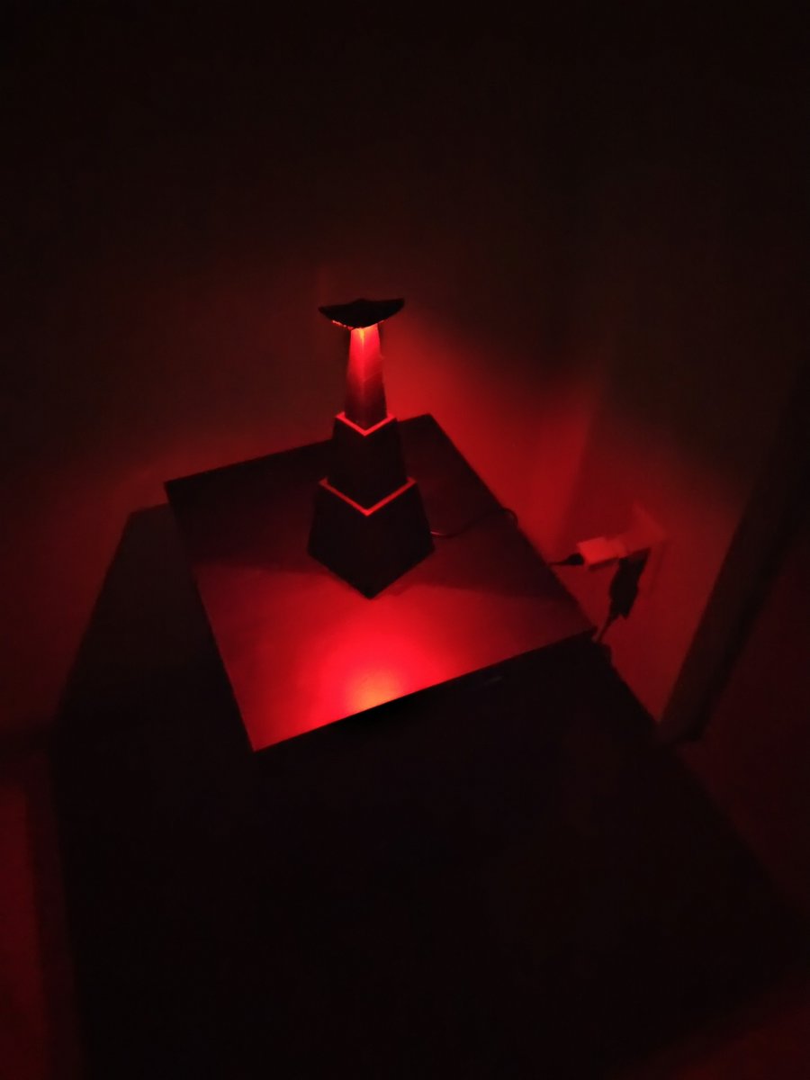 hyperstarter's tweet photo. Around Earth's SIMPL lamp breaks traditional design https://t.co/E6oJgv819C USB-powered, energy-efficient, and tool-free assembly. Support us on Kickstarter. From aerospace engineering to ambient lighting #tablelamp #lampdesign https://t.co/c3BMV8erla