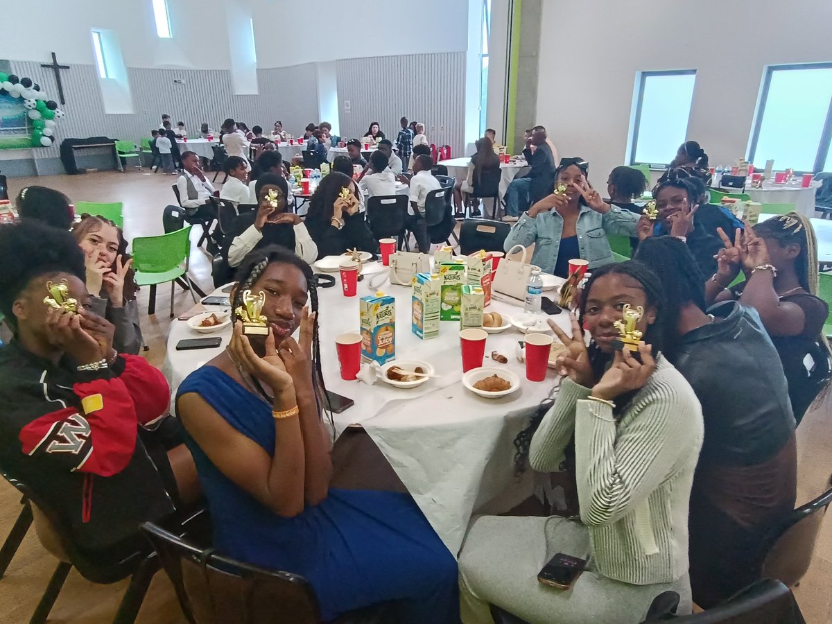 Triangoals's tweet photo. Triangoals youths awards night https://t.co/OtMtTHTyHl