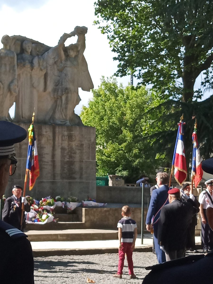 Merci #Rambouillet pour cette belle journée ! 
#14Juillet2024 #FeteNationale