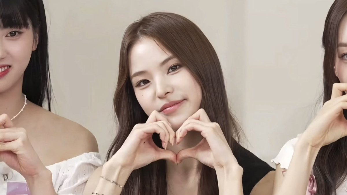 1028gallery's tweet photo. — mai gallery ˙✧˖°📷 ༘ ⋆｡˚

hi maiumes! this is @1028gallery, a new account dedicated to izna tomioka mai. please follow, like &amp; rt to spread thank you ♡

#izna #이즈나 #TOMIOKAMAI #MAI #冨岡まい #마이 https://t.co/o48dNyTVO0