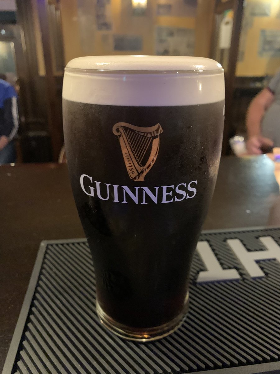 mccaguesbar's tweet photo. #Guinness Time ag Barr na Sráide 😋
#GoodStout @homeofguinness @DiageoIreland https://t.co/MDsgboMTpI