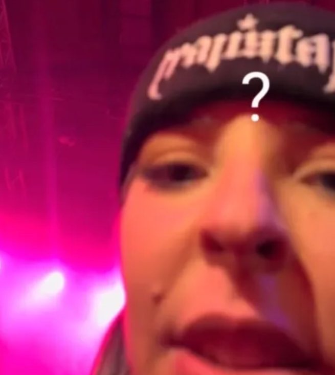 it’s val 💗 tweet media