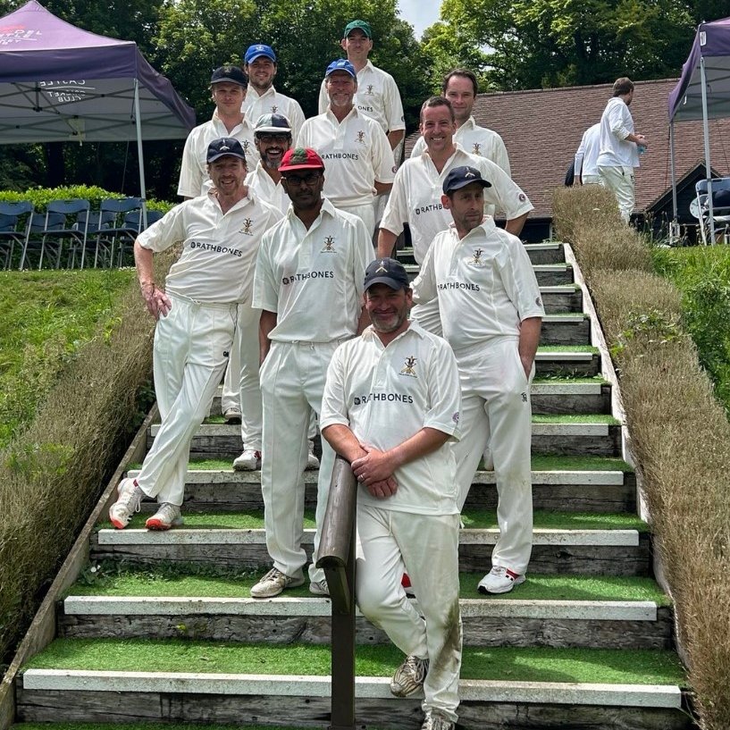 FanFunDamian's tweet photo. Damian Lewis played in the The Authors vs The Actors cricket match! We have details from the match and photos, too: https://t.co/ht2AYWX3Bm #DamianLewis #TomHolland #Cricket #TheAuthors #TheActors #TheAuthorsvsTheActors https://t.co/yyF3lcCfxh