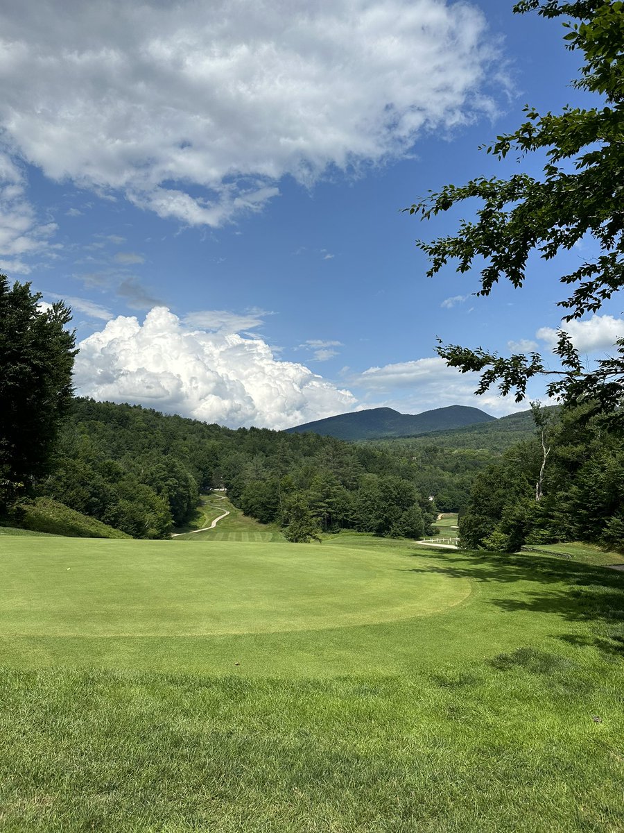 Hashgraph_Degen's tweet image. A beauty of a round up in New Hampshire this morning ⛳️
