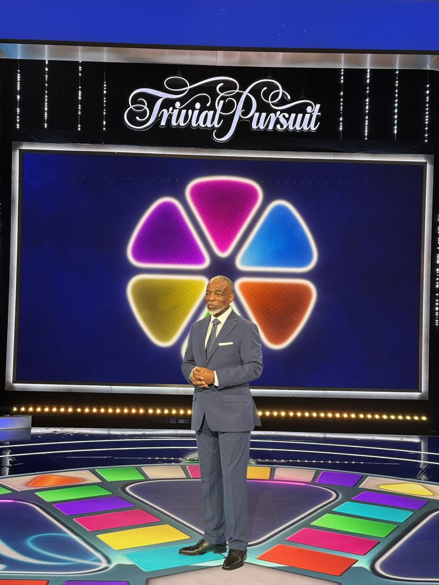 levarburton's tweet photo. Finally slowed down enough to catch y’all up on what I’ve been up to!
#TrivialPursuit
#ComingthisFall
On the @TheCW Oct. 7th
#bydhttmwfi https://t.co/SP1XcwtIHN
