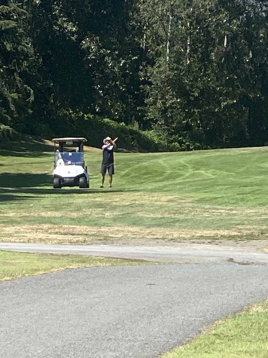 bobby bizzle tweet media