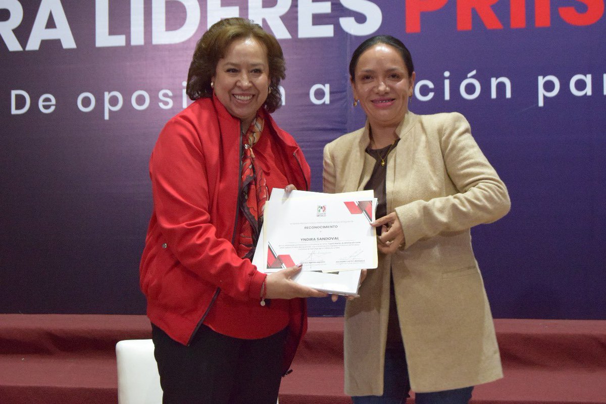 Meche Colín tweet media