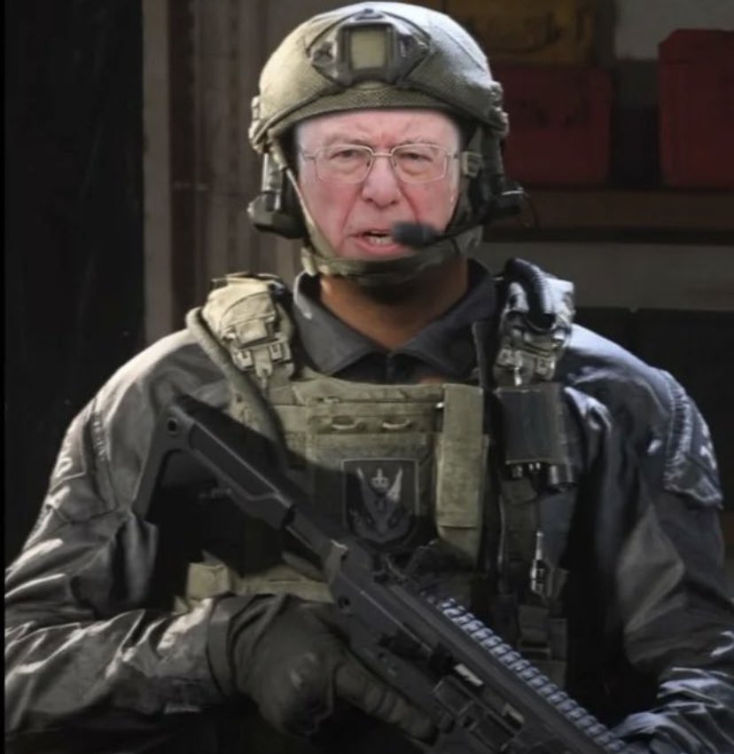 morg_opal's tweet image. too far, bernie