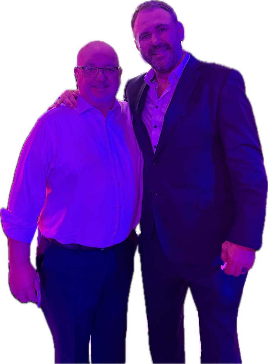 Had a great night at Bergstrom 75 anniversary met a guy who has a great family history in Welsh Rugby <a href="/ScottQuinnell/">Scott Quinnell</a>