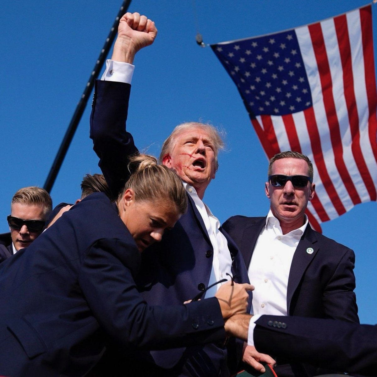 trumpmagahat's tweet photo. 🚨🚨 Breaking News! @realDonaldTrump was quickly removed from the stage at a rally in Butler, Pennsylvania after apparent gunshots echoed through the crowd. Praying for Donald Trump. 🇺🇸🇺🇸🇺🇸🇺🇸💜
#trump #maga #BreakingNews #TruMAGA https://t.co/qGrOm0ZzRX