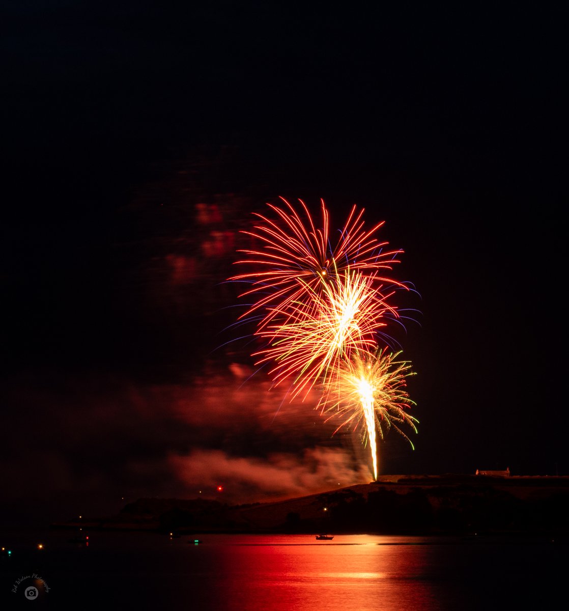 Spike Island Fireworks 2024

#Fireworks #SpikeIsland #Cobh #CorkHarbour #Ireland