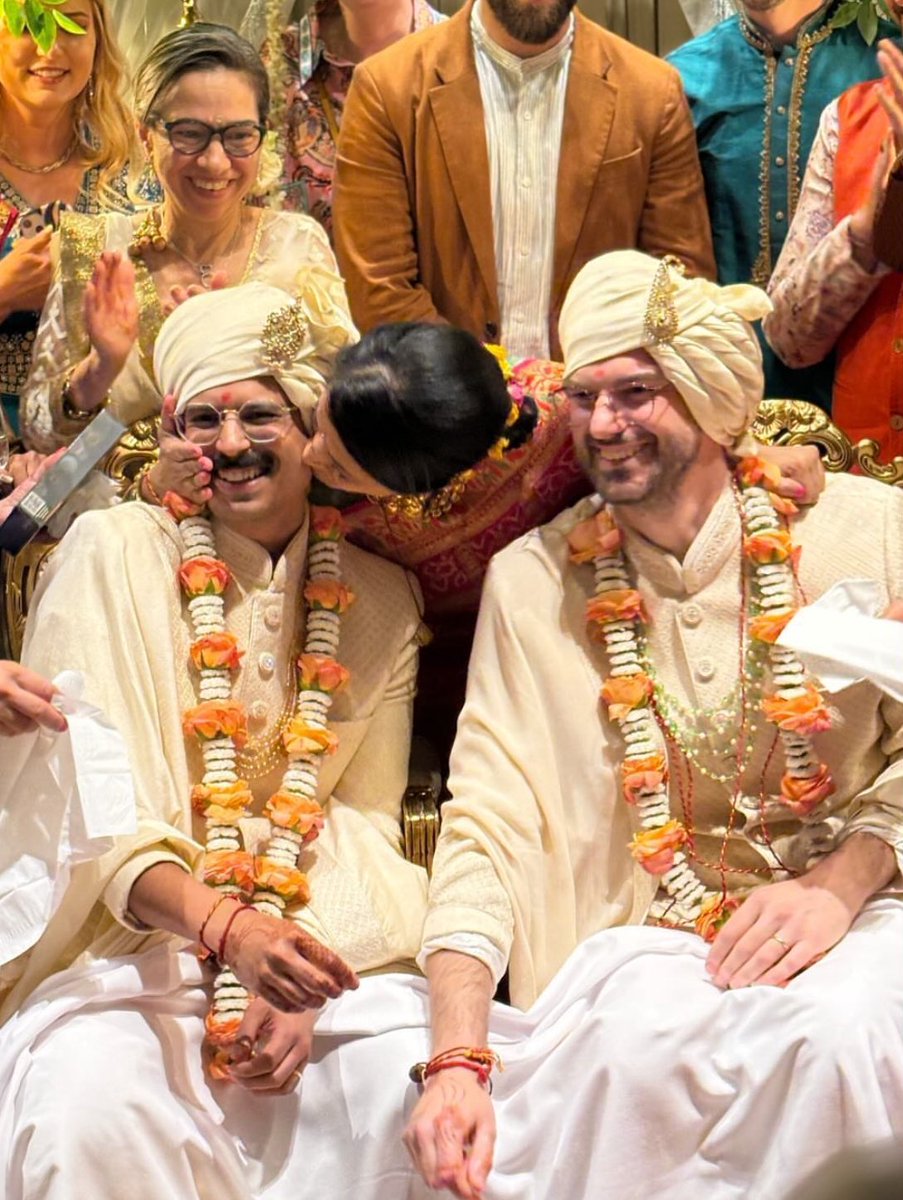 Dylan / દિલન tweet media