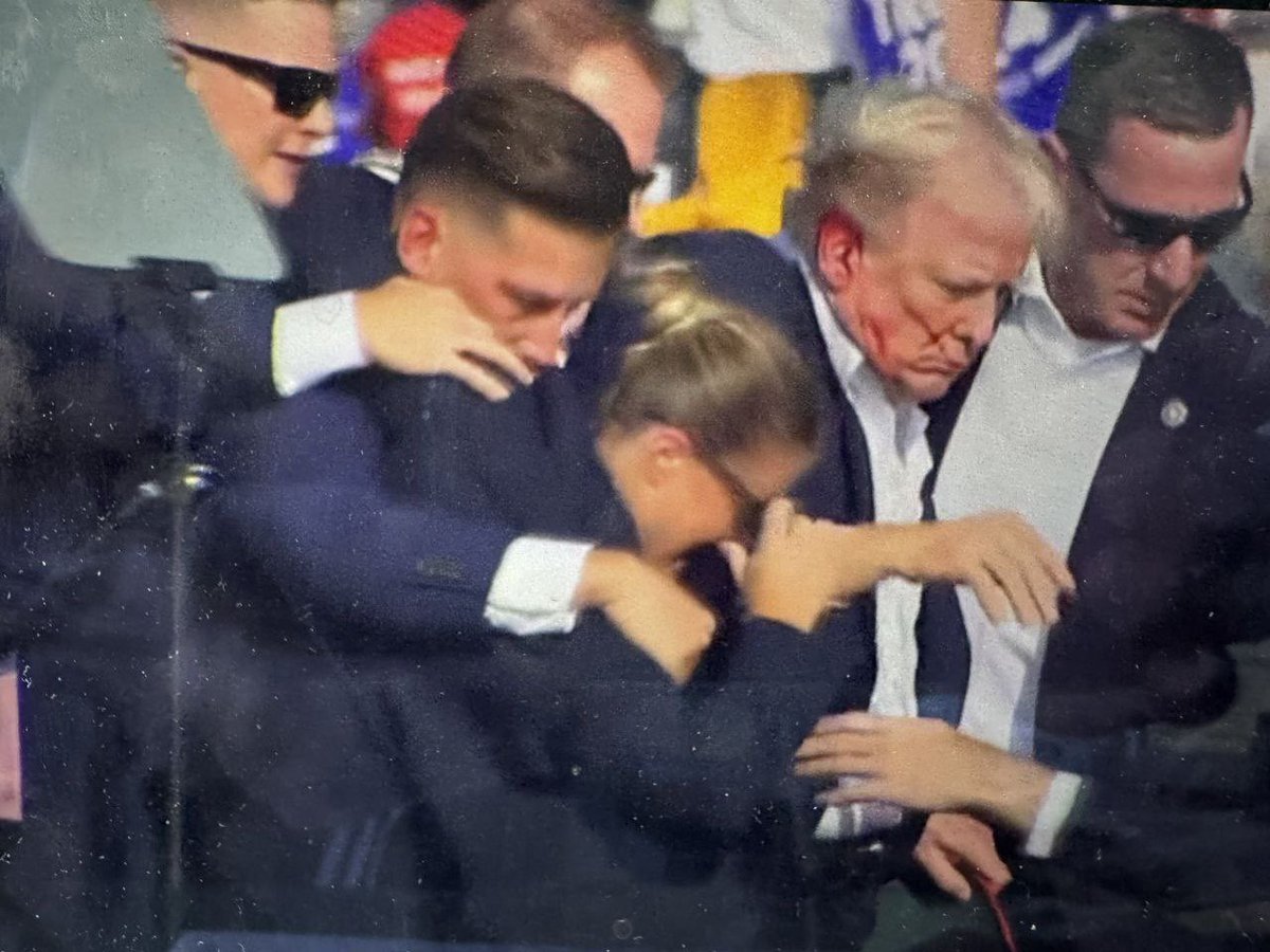 🚨#BRAKINGNEWS Está plenamente identificada la persona que disparó en el mítin de #DonaldJTrump en #Pennsylvania Se trata de Jesús "El BIDÓN" Hernández, traficante y líder de una secta que apoya al presidente #Biden