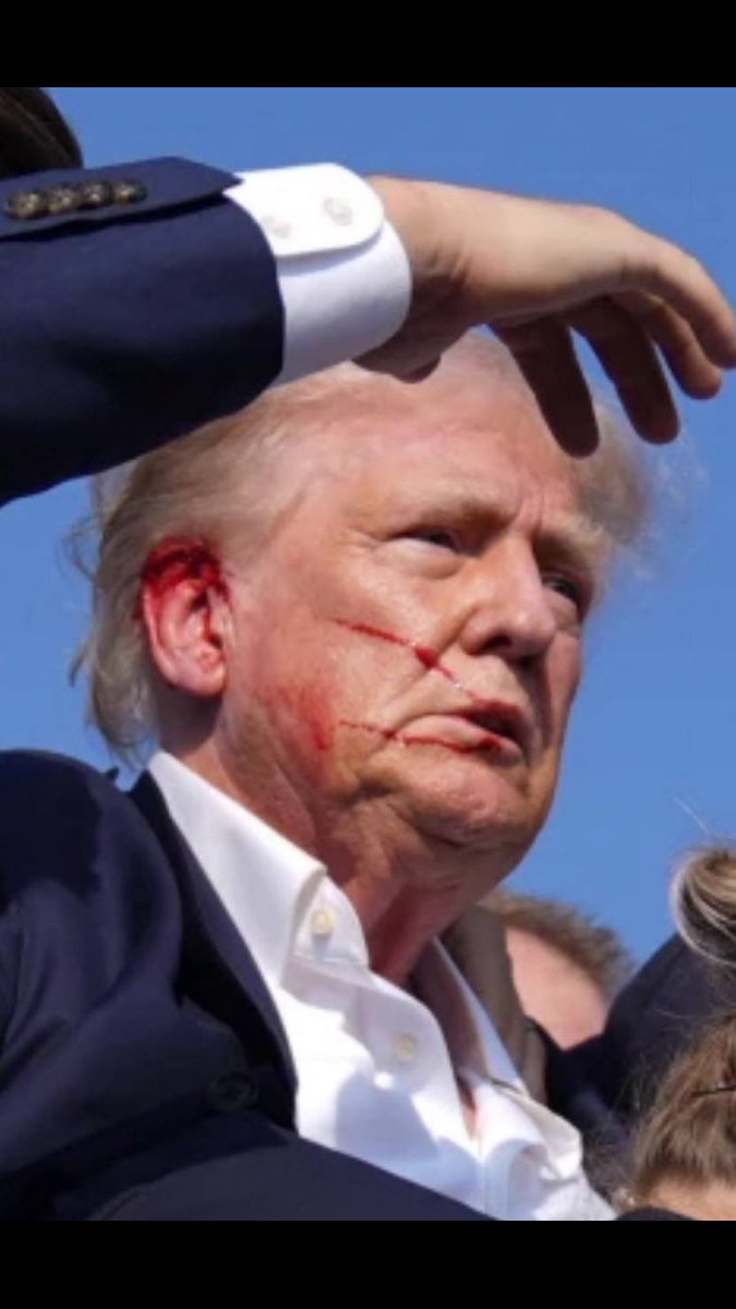 Sprake van geweervuur. Naar beeld.  #Trump