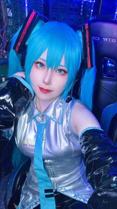 Twitterのコスプレ画像23