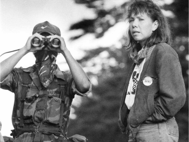 MrDeLaronde's tweet photo. OKA Crisis. The crisis was sparked by the proposed expansion of a golf course and the development of townhouses on disputed land in the Pines that included a Kanyen'kehà:ka burial ground. https://t.co/uBeU5ikuyd